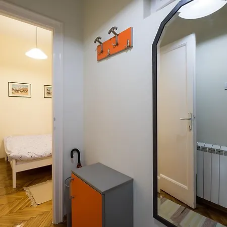 M&m Downtown Belgrado