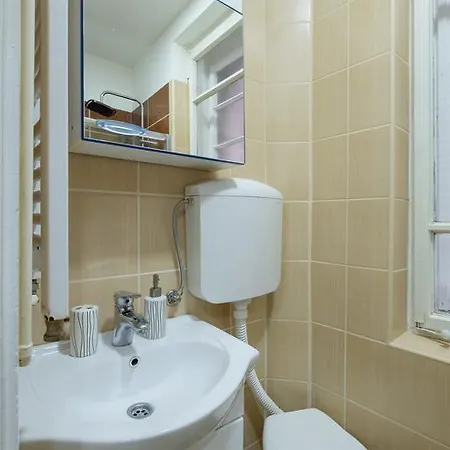 M&m Downtown Apartment Belgrade